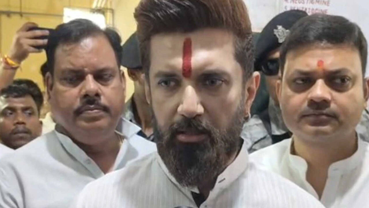 ‘Unacceptable’: Chirag Paswan slams Imran Khan’s role in Mumbai protests, backs ‘Leave India’ notice