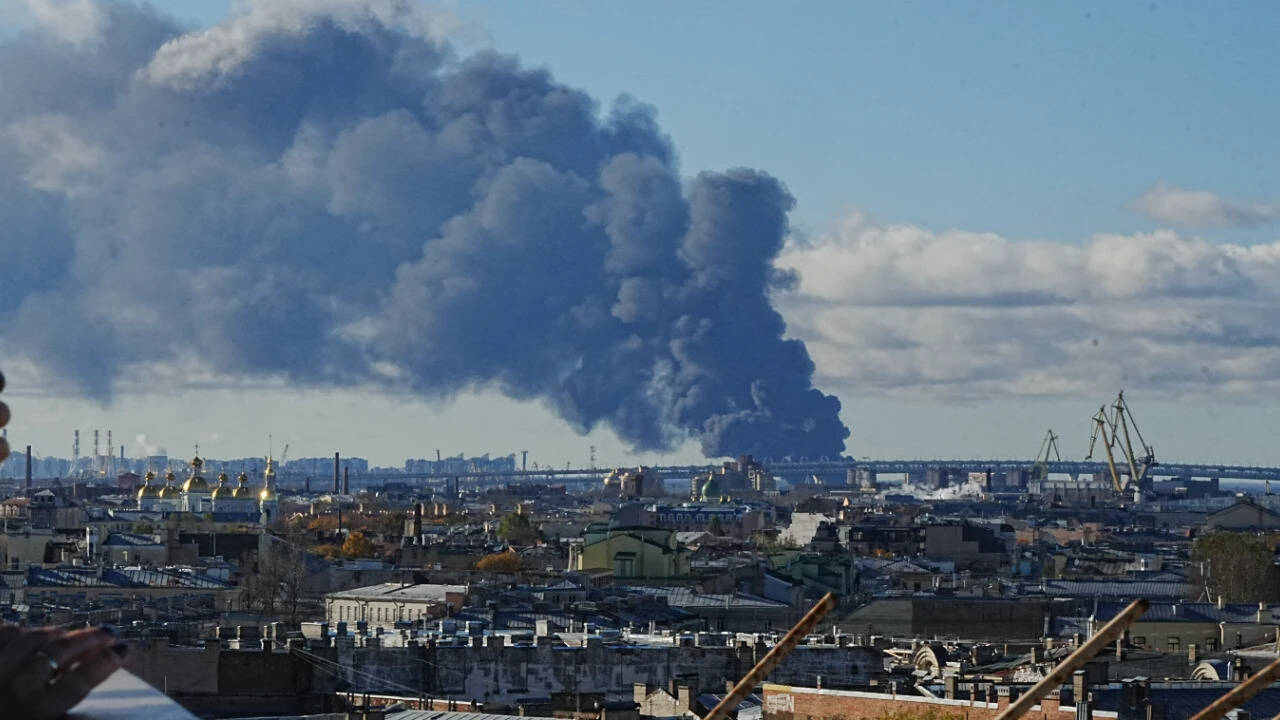 Fires erupt at St Petersburg oil sites as Ukraine unleashes 1,000+ drones on Russia