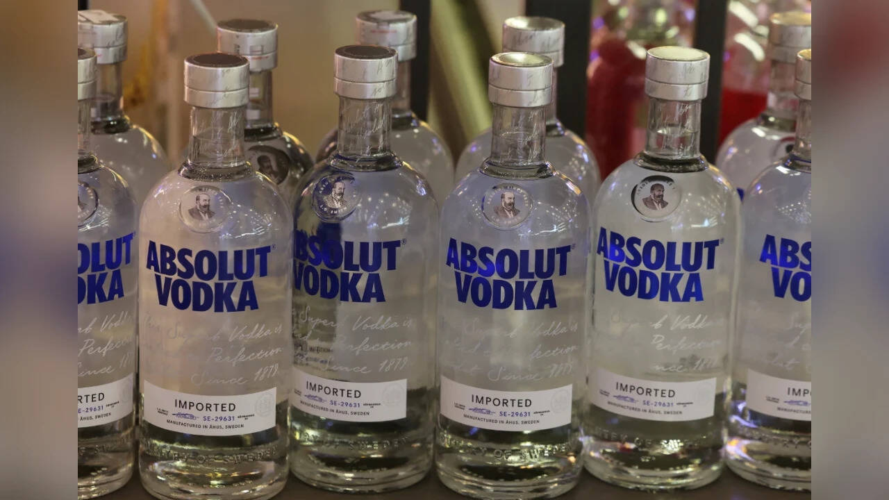 India probes Pernod Ricard, Diageo over Scotch whisky imports under UK trade pact