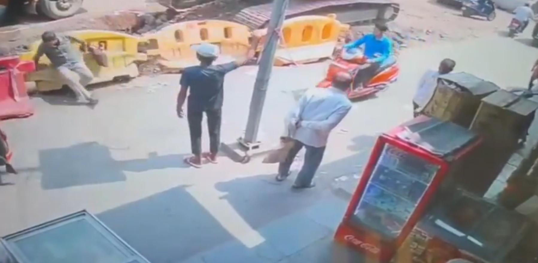 Trench Collapse on Pune Road Sparks Demand for Culpable Homicide Case Against Officials