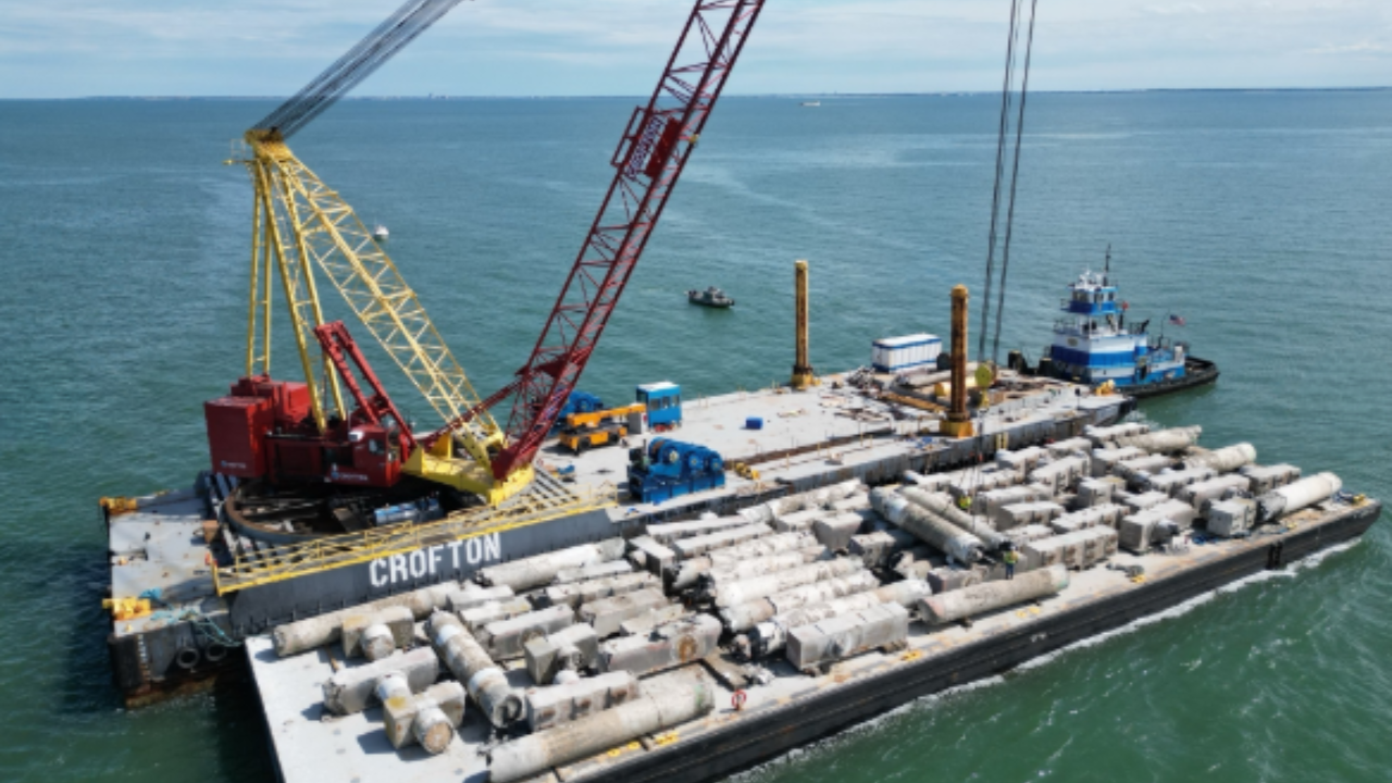 Virginia sinks 951 tons of bridge concrete to build habitat for fish