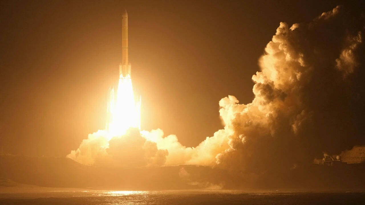 Japan launches first-of-its-kind mission to bring back rocks from Mars’s moon Phobos