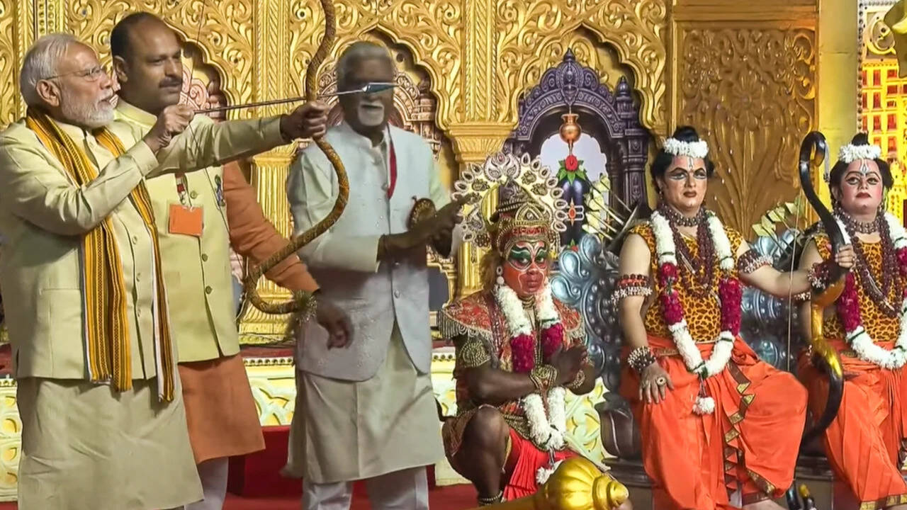 PM Modi invokes ' Ram Rajya' on Dussehra, warns against people hurting India's image