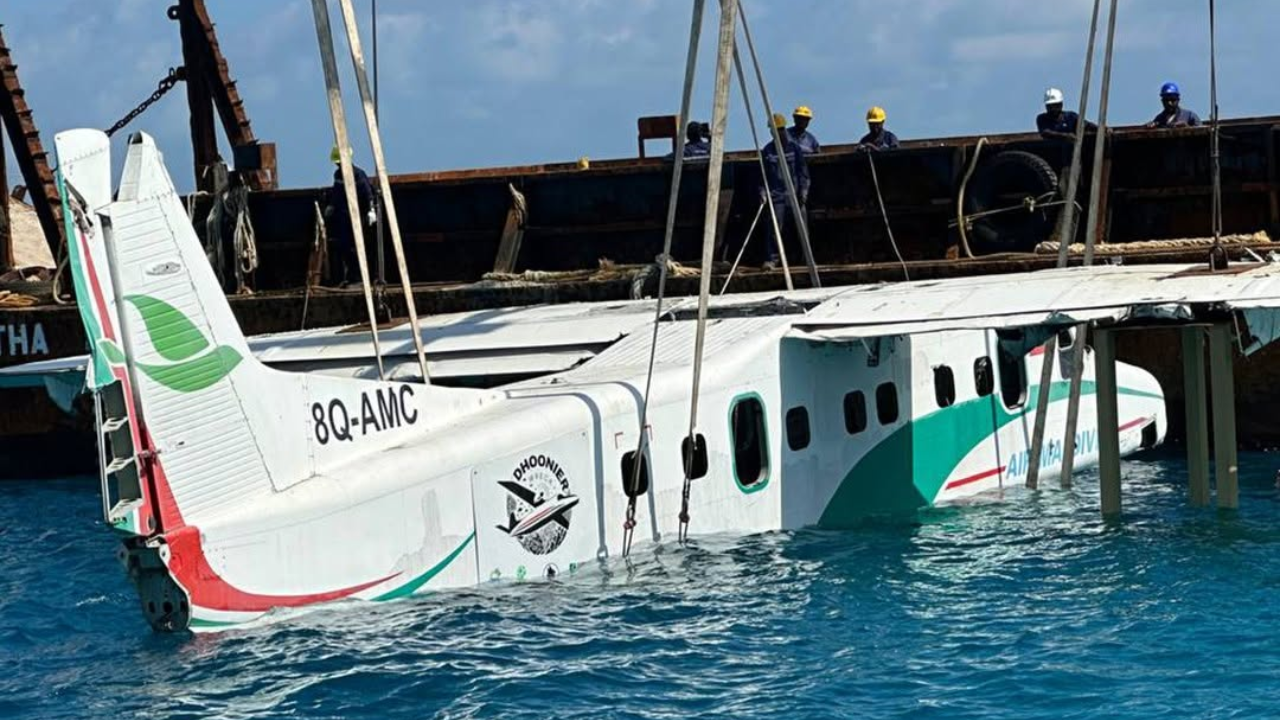 Maldives sinks two retired aircraft to create an unusual underwater reef; coral restoration begins in 2026