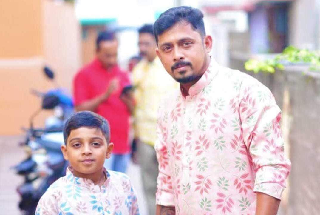 The Stampede's Shadow: A Father's Sacrifice in Kolkata's Durga Puja Crowds
