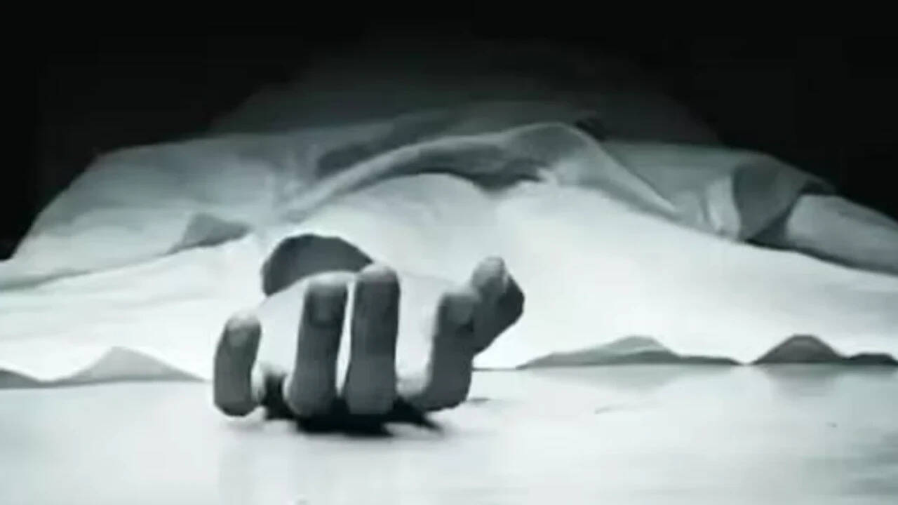2 workers killed in gas leak at chemical plant in Telangana