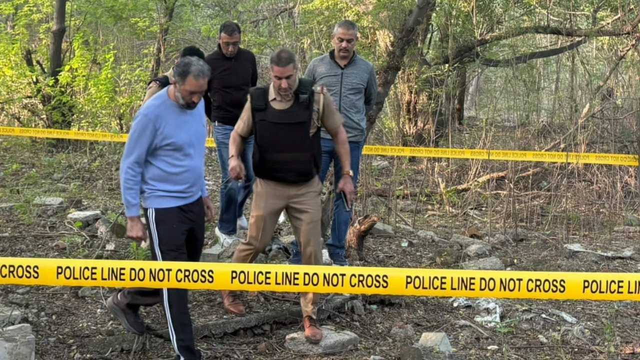 Chandigarh Police Shot in Leg During Weapon Recovery in Student Murder Case
