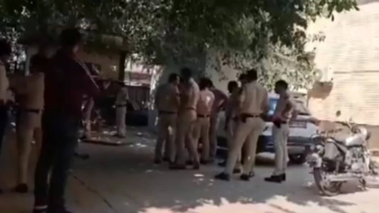 Delhi school death: Police recover 3-page suicide note, breakup angle under probe