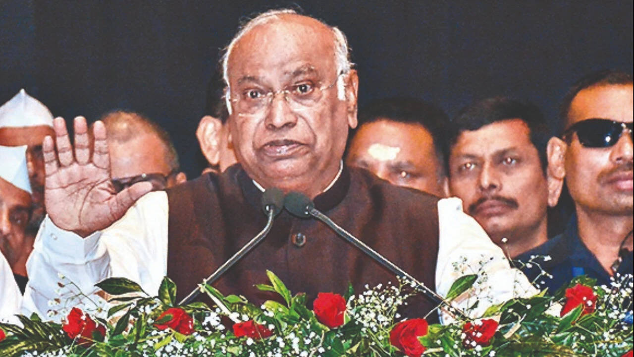 'He is aged, can say such things': TMC Mamata faction MP defends Kharge amid 'baap' remark row