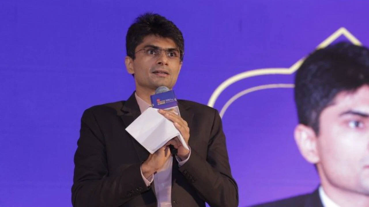 TOI Youth Icons Summit: Para-badminton champ Suhas says youth should aim to rank among top 5% in their fields