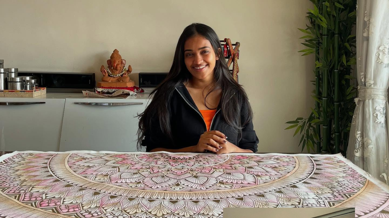 Meet Disha Daga, Pune woman who started drawing mandalas in notebooks, have taught 25,000 students