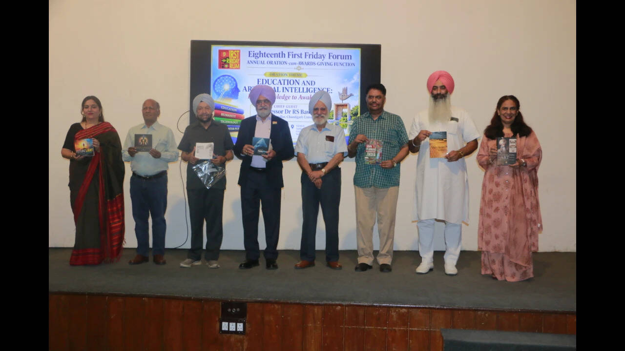 AI must enhance human wisdom, not replace it, says Dr SS Bhatti at an event in city