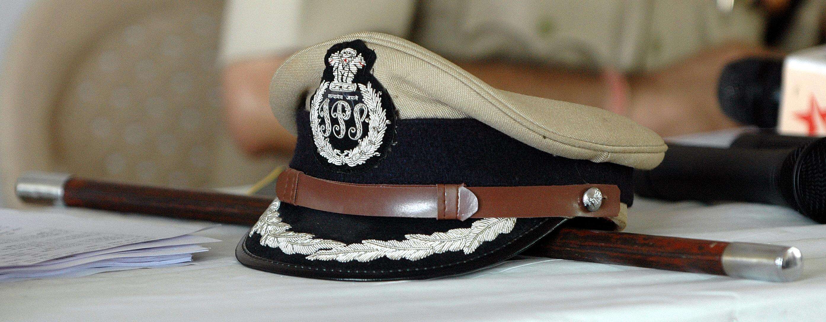 Mumbai police senior inspector suffers cardiac arrest en route to work in official vehicle, dies