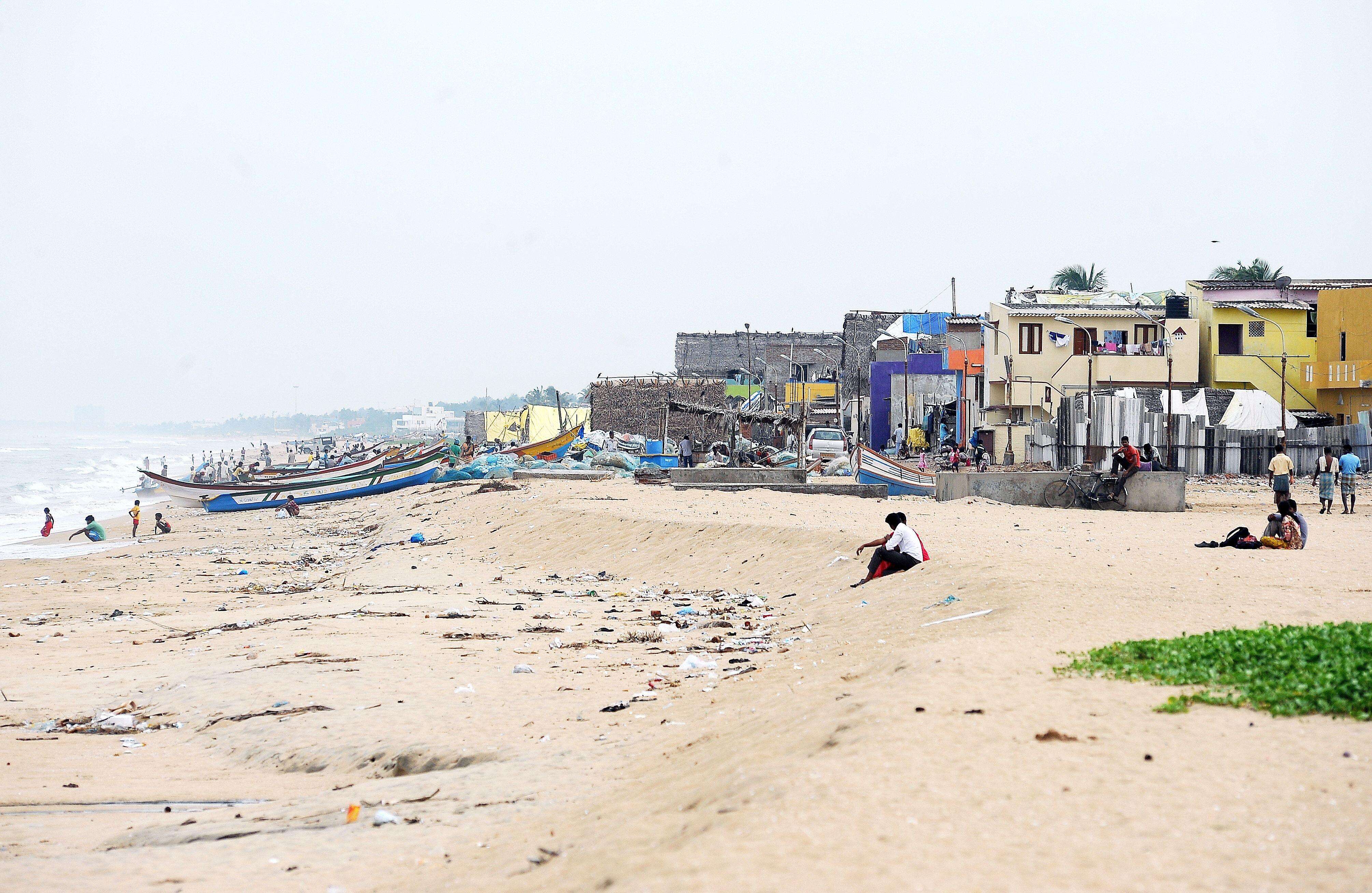 Don’t issue completion certificates to buildings in aquifer zones, HC tells GCC