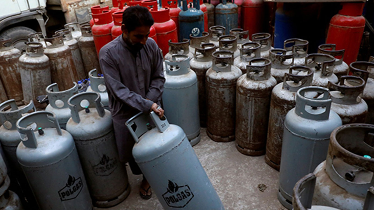 The debt bill that keeps growing: Inside Pakistan's gas crisis