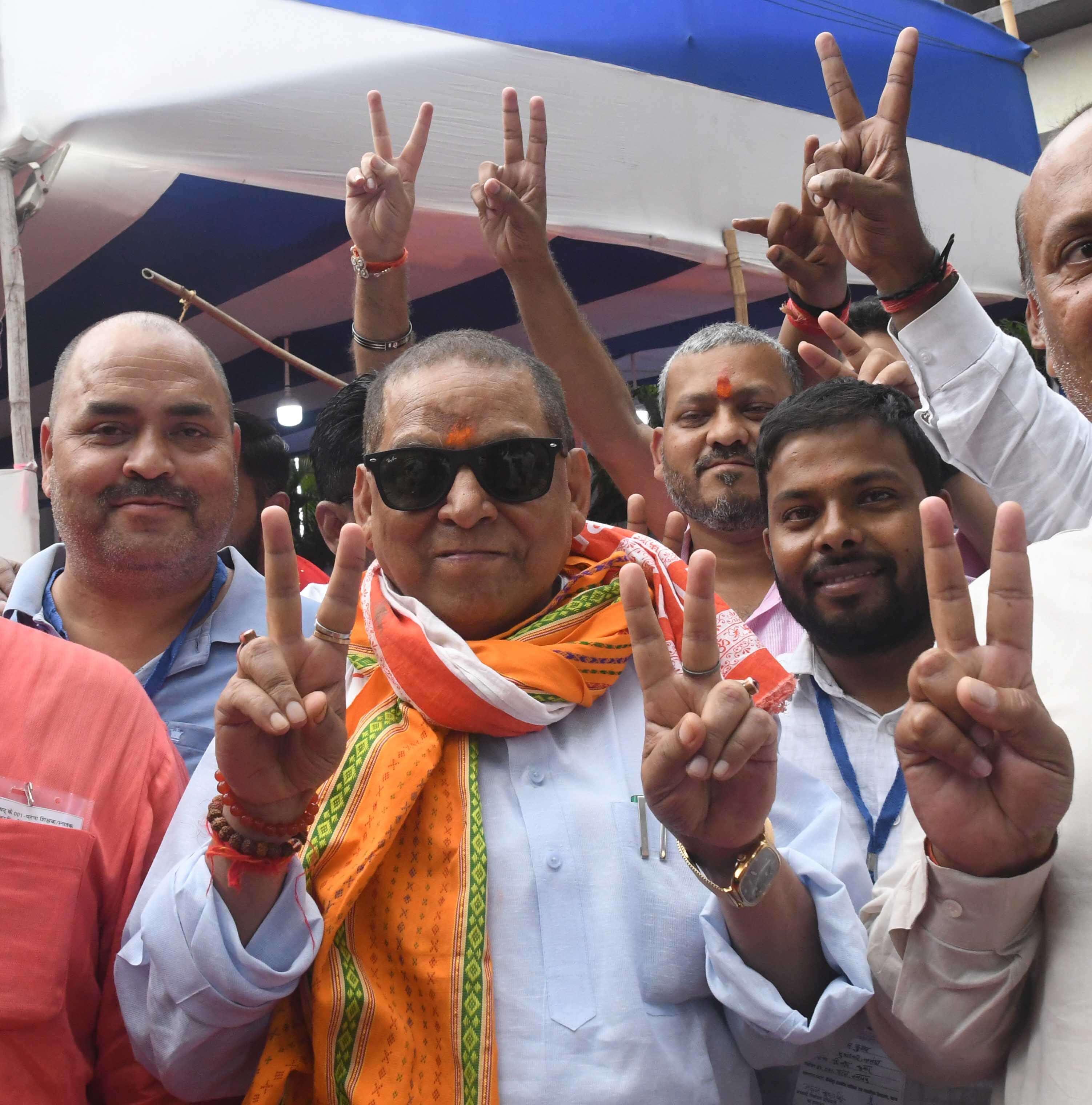Bihar Council Polls Deliver Boost to NDA, JD(U) Celebrates Neeraj’s Win