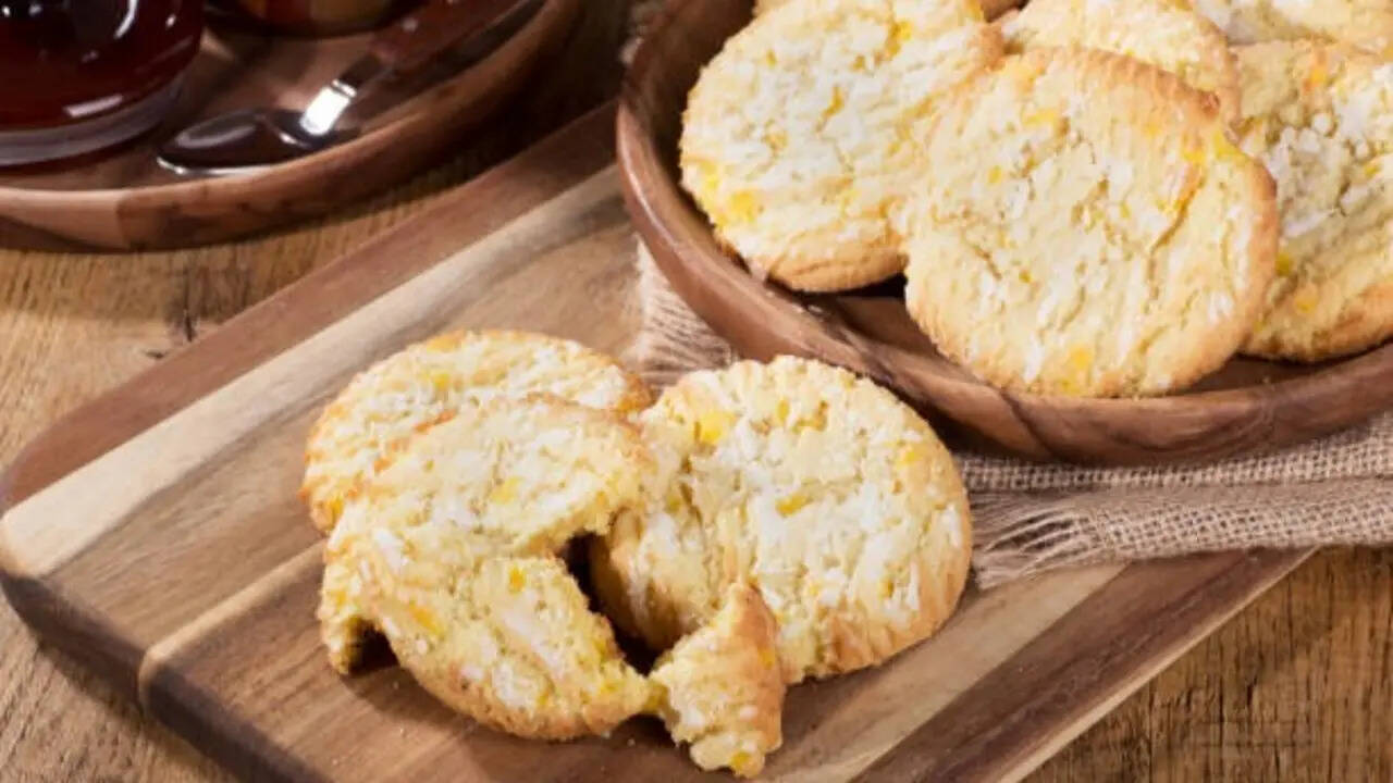 4-ingredient lemon oatmeal cookies: Easy homemade recipe without flour, eggs, refined sugar, dairy, butter or oil