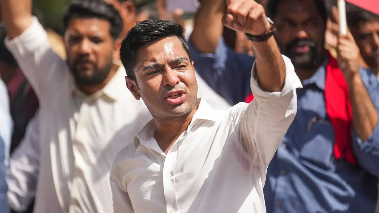 'Keeping a list of names': Abhishek Banerjee warns cops trying to 'please' Suvendu