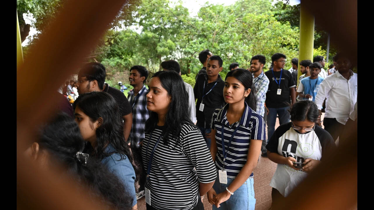 Odisha refunds Rs 69.23 crore in college admission fees to 1.11 lakh students under Gyanodaya scheme: Check details here