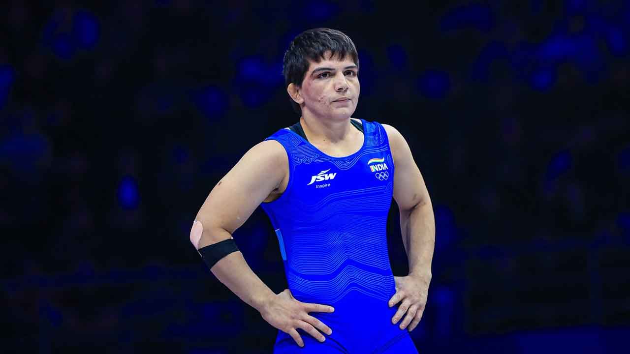 Manisha Bhanwala becomes India's first women's world wrestling champion
