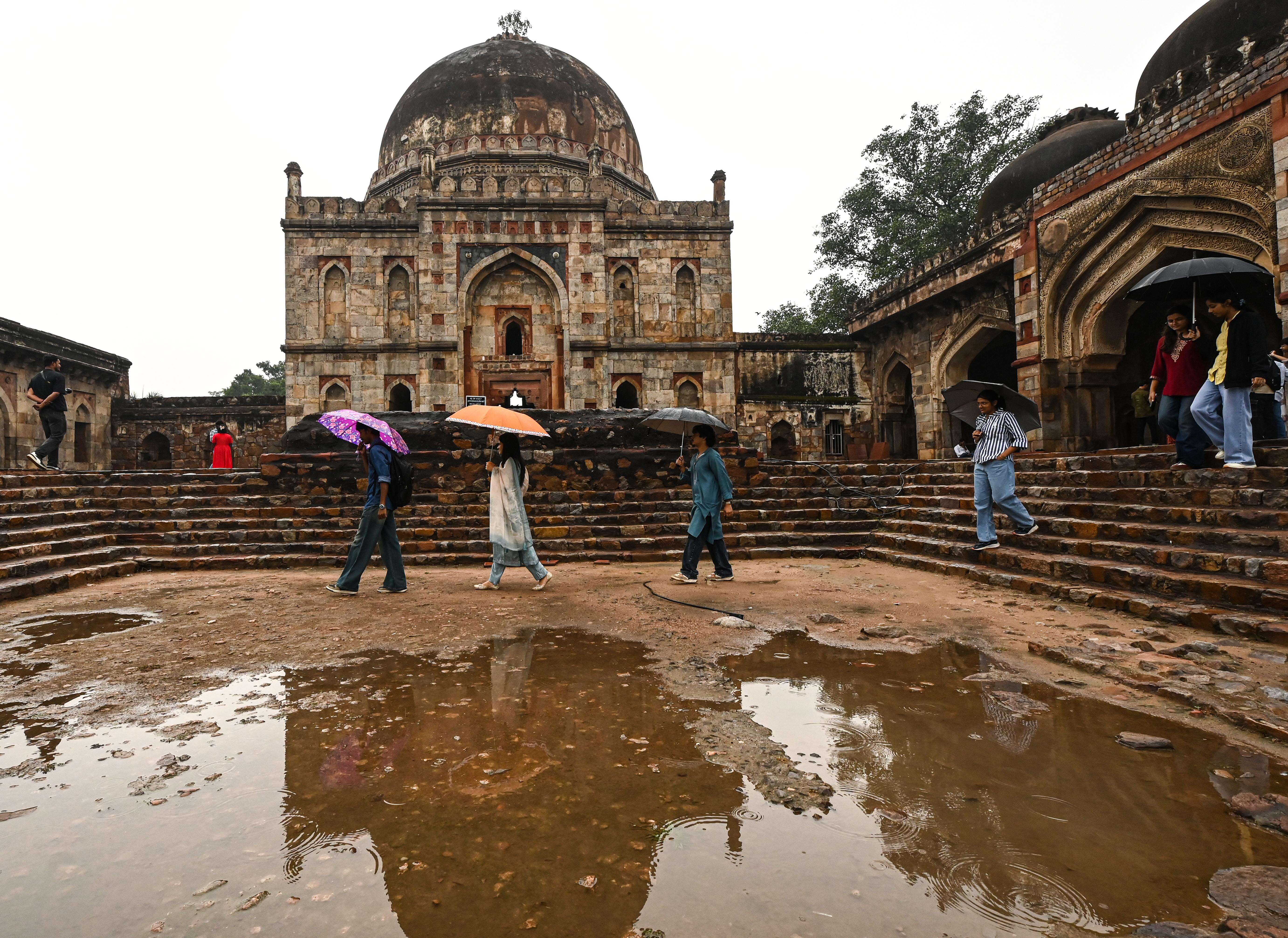 Delhi Breathes Easier as October AQI Hits Historic Low