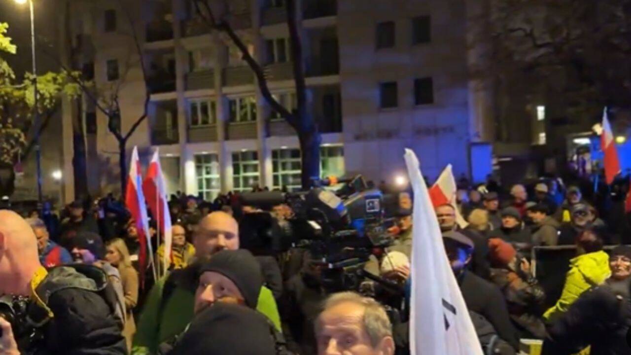 PM-President face-off in Poland: Top court chief suspended, court cries 'coup d'etat'