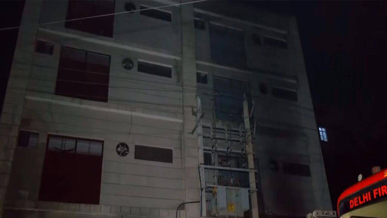 4 killed, 2 injured in fire at Delhi shoe factory; owner summoned