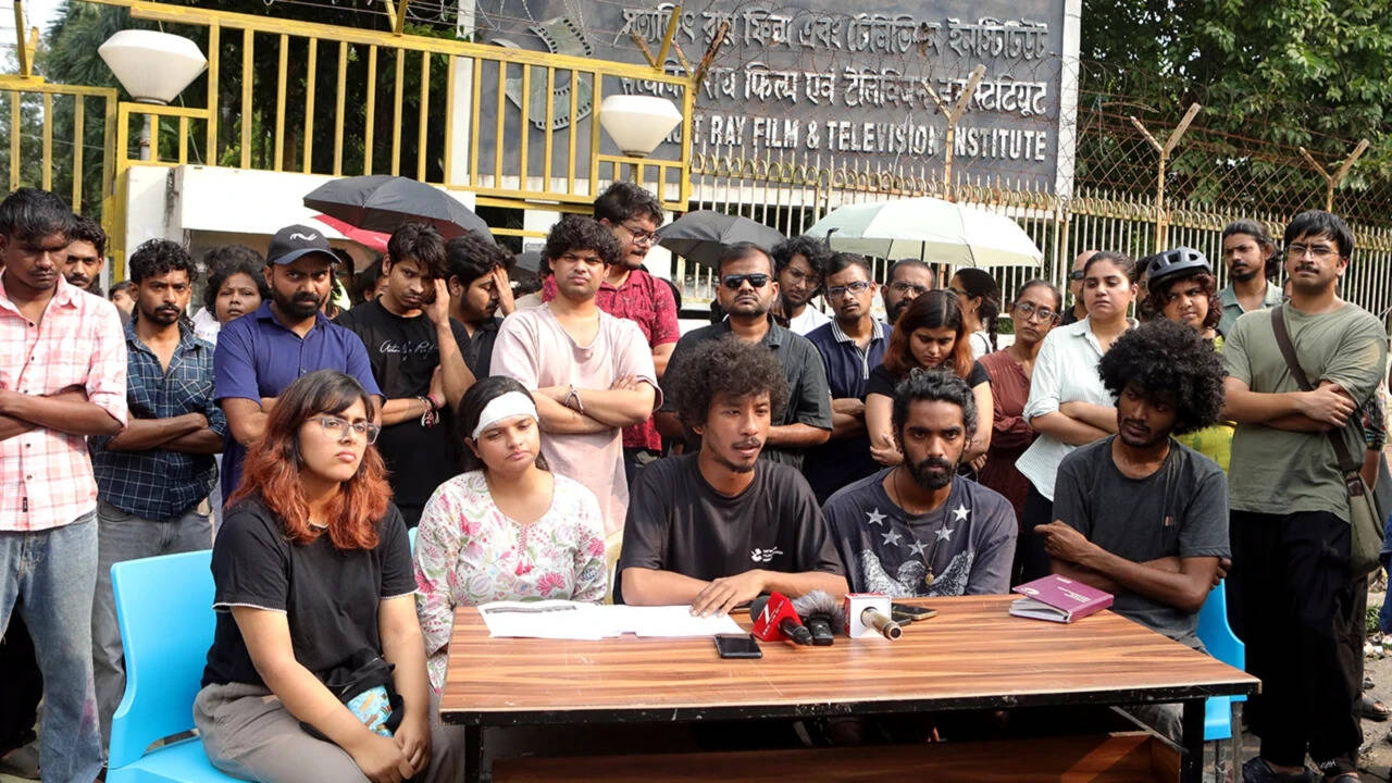 SRFTI protest: Registrar says administration will address parents’ concerns amid ongoing student agitation
