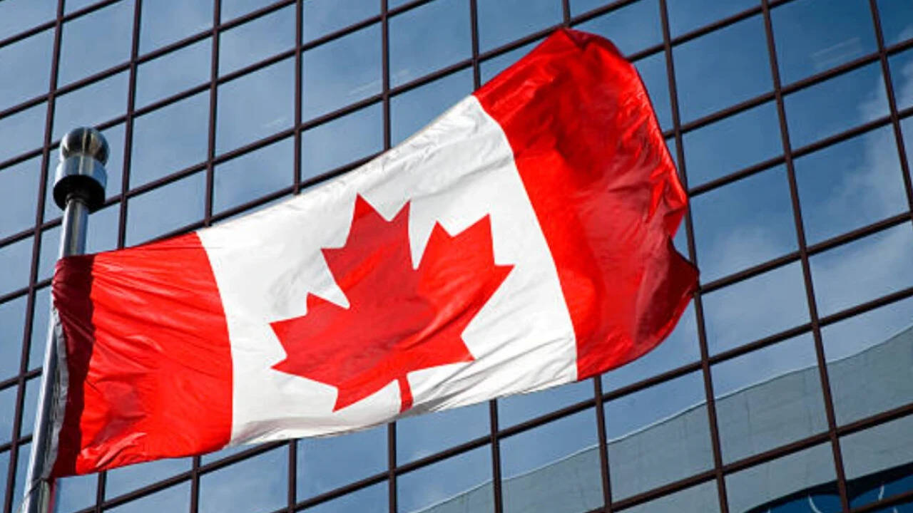 Canada cracks down on immigration fraud; agents face penalties of up to Canadian $1.5 million