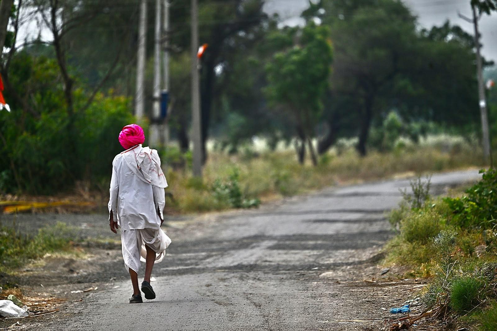 As drought forces migrant cane cutters out early to distant Tamil Nadu, children yearn for their return home before Diwali