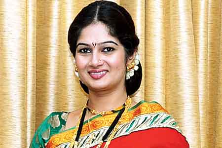 I regret my divorce: Resham Tipnis  Marathi Movie News 