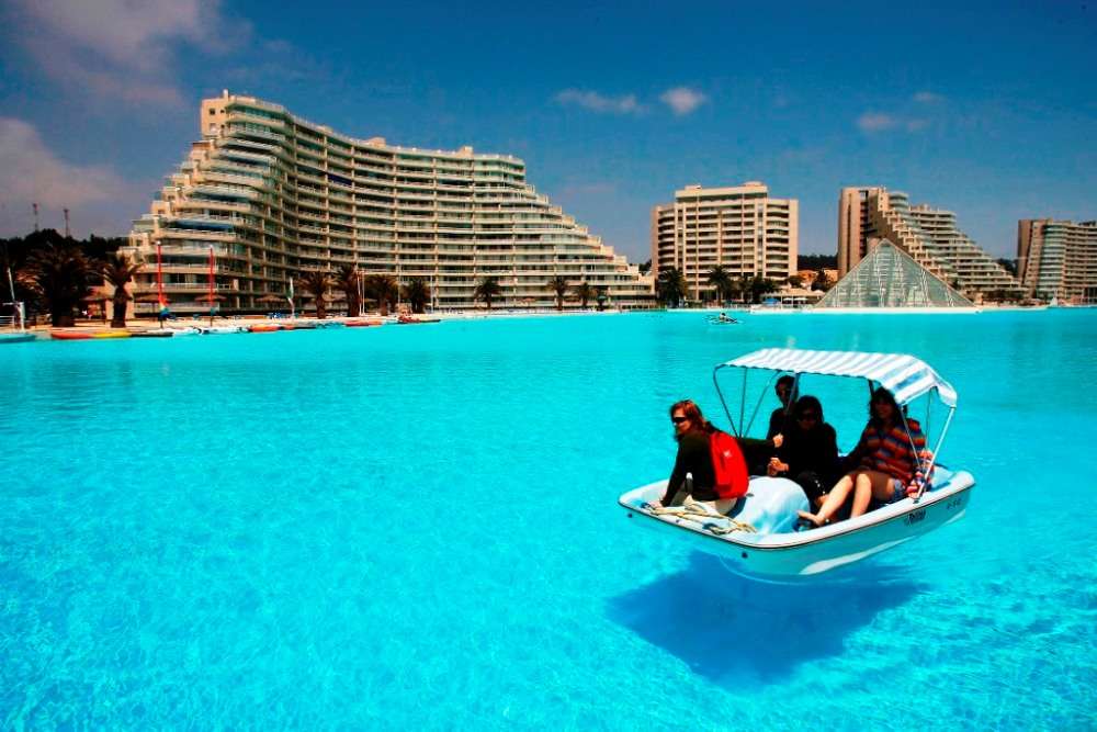 Chilling in Chile: Dive into the world's largest pool