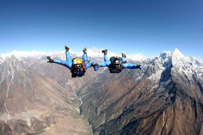Skydive past Everest