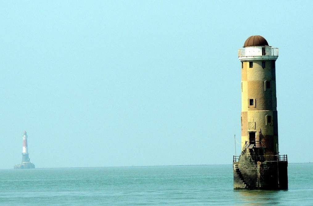 The lighthouses of Mumbai harbour