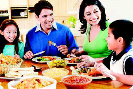 why should eat light dinner 33695587 jpg