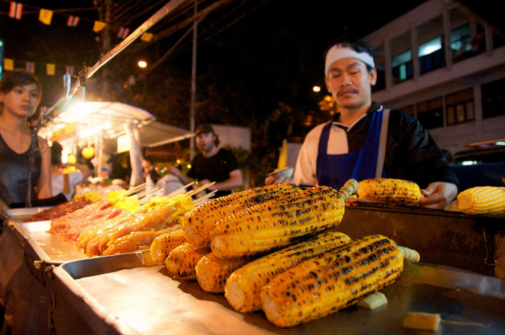 5 scintillating night markets which you must visit