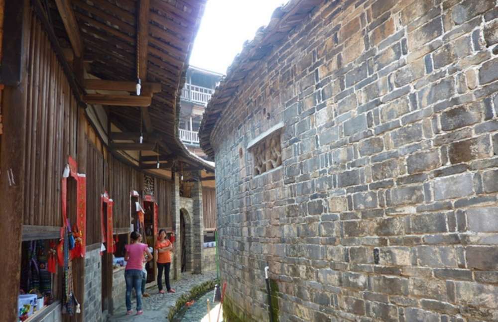 Fujian Tulou: ancient earthen castles of China