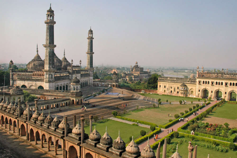 Bada Imambara - Lucknow: Get the Detail of Bada Imambara on Times of India  Travel
