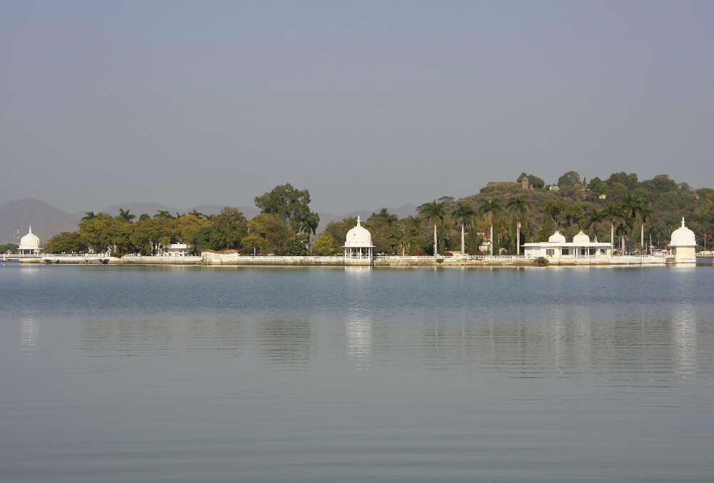 Fateh Sagar Lake - Udaipur: Get the Detail of Fateh Sagar Lake on Times of India Travel