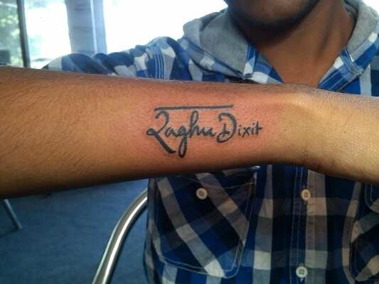 Raghu Dixit's fan tattoos his name | Kannada Movie News - Times of India Raghu Dixit's fan tattoos his name | Kannada Movie News - Times of India
