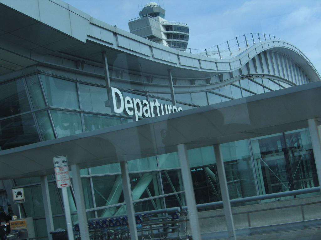John F. Kennedy International Airport (JFK)