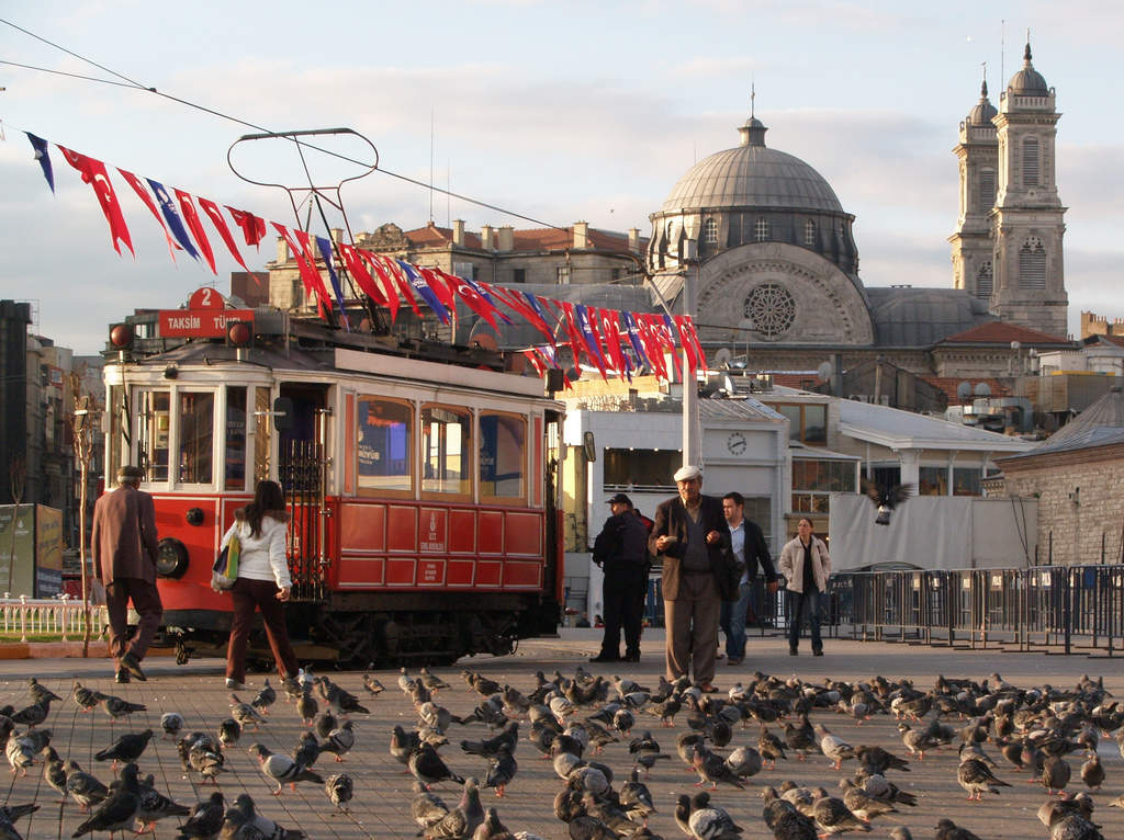 Locally Istanbul