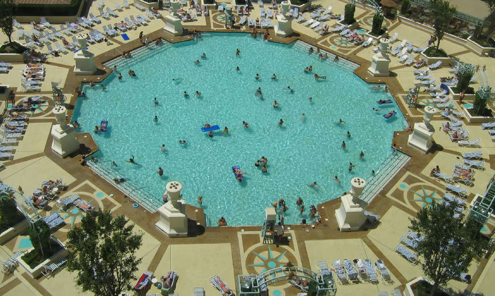 Paris Pool - Paris Las Vegas Hotel Pool