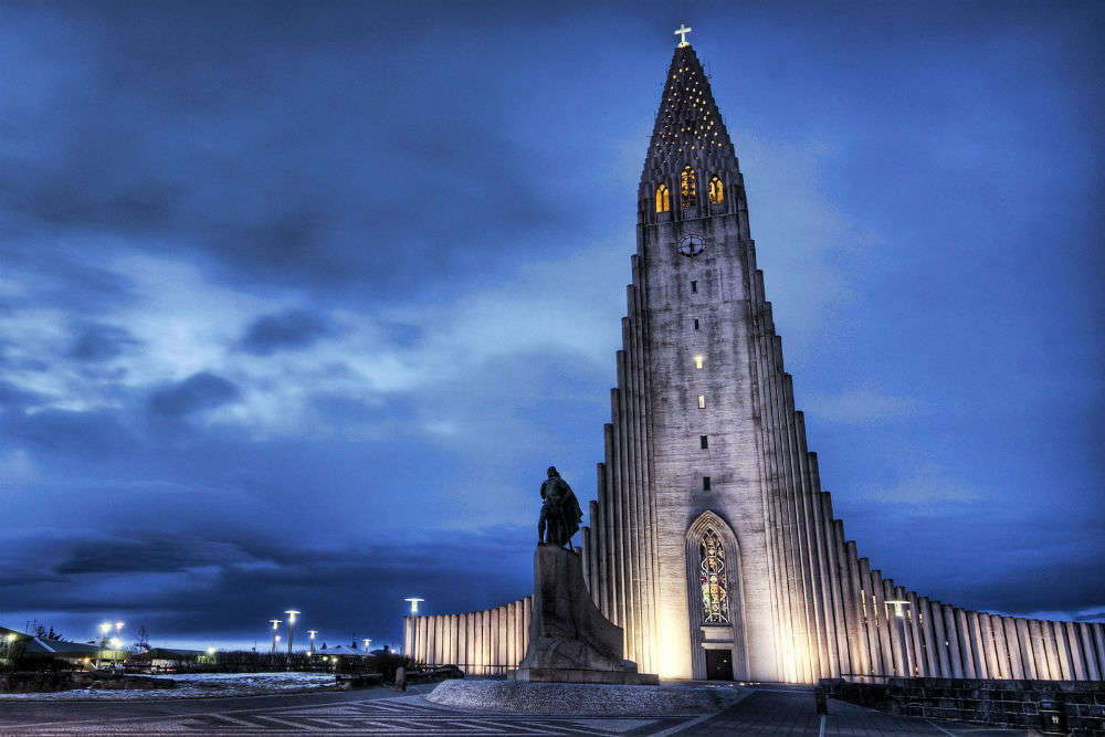 Entertain yourself in Reykjavik