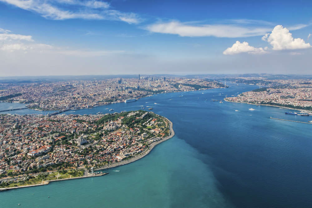 Istanbul, the city that lies on two continents