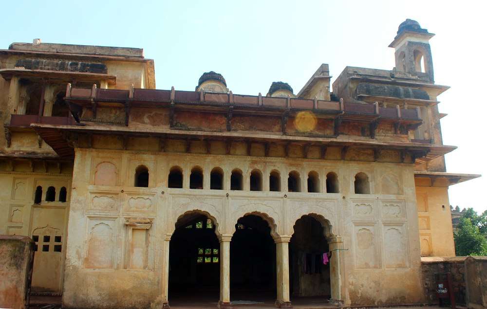 Rai Praveen Mahal
