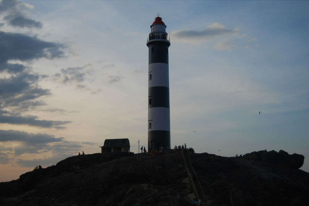 Kaup lighthouse and beach