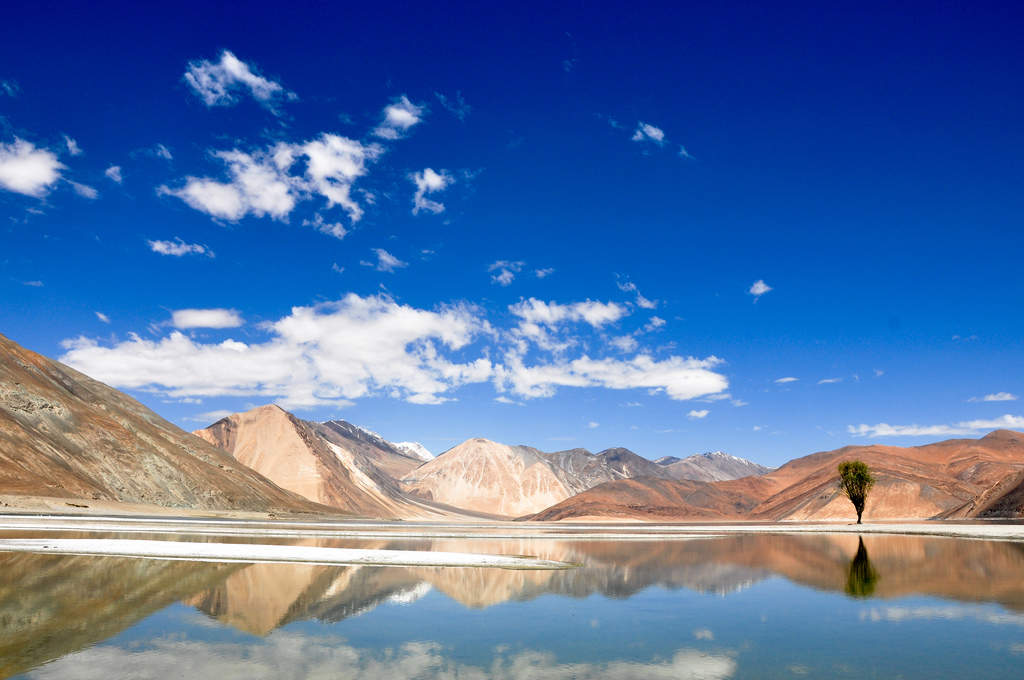 How to reach Ladakh