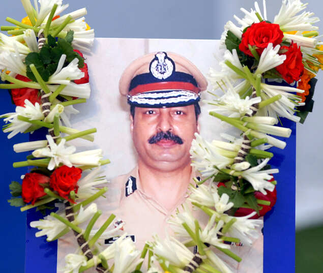 Remembering The Martyrs Of Mumbai 2611 Terror Attacks Nyk Daily