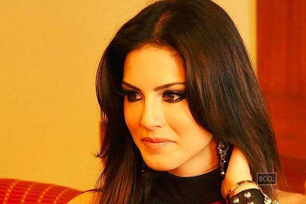 Sunny Leone: Getting support from Aamir great feeling | Hindi Movie News - Times of India Sunny Leone: Getting support from Aamir great feeling | Hindi Movie News - Times of India